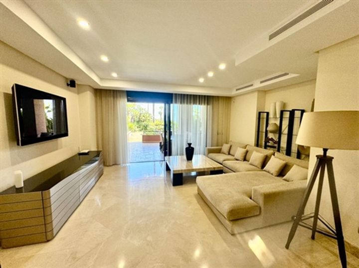 2 bedrooms apartment for sale in Marbella, Spain