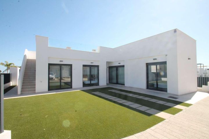 3 bedrooms house for sale in Pilar de la Horadada, Spain