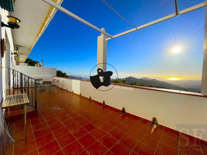 2 bedrooms apartment for sale in Competa, Malaga, Spain