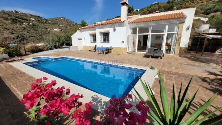 3 bedrooms house for sale in Competa, Spain
