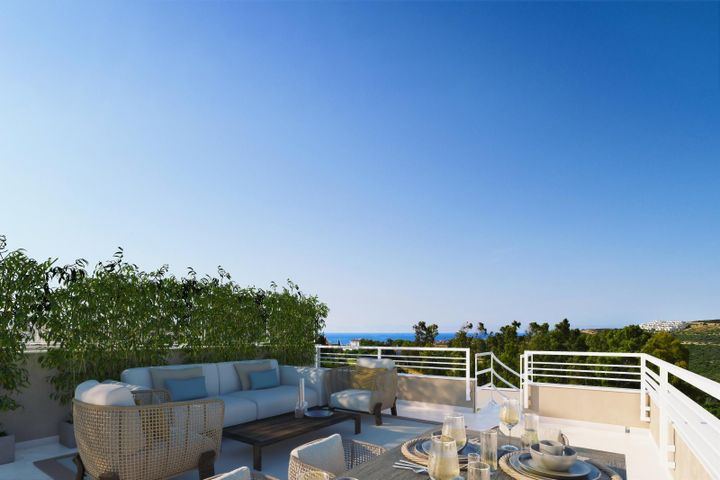 2 bedrooms apartment for sale in Estepona, Spain