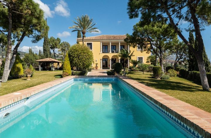 4 bedrooms house for rent in Marbella, Spain