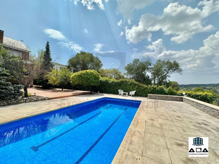 6 bedrooms house for sale in Torrelodones, Spain