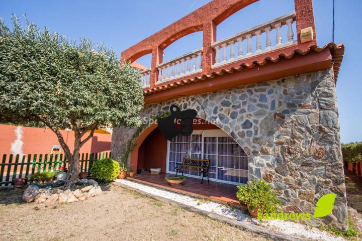 5 bedrooms house in Llers, Girona, Spain