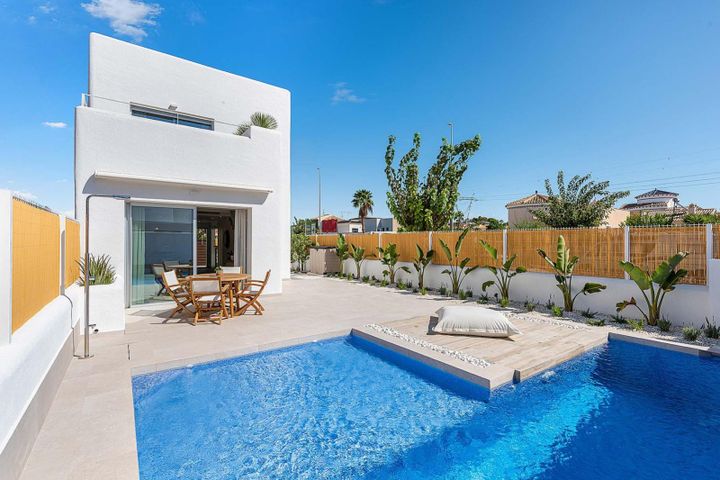 3 bedrooms house for sale in Los Alcazares, Spain