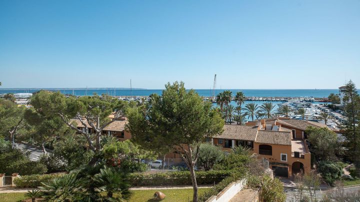 2 bedrooms apartment for sale in Calvia, Spain