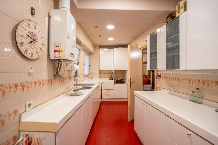 4 bedrooms apartment for sale in Gaztambide, Spain