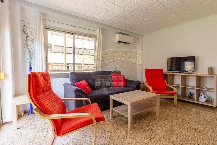 3 bedrooms apartment for rent in Valencia, Spain