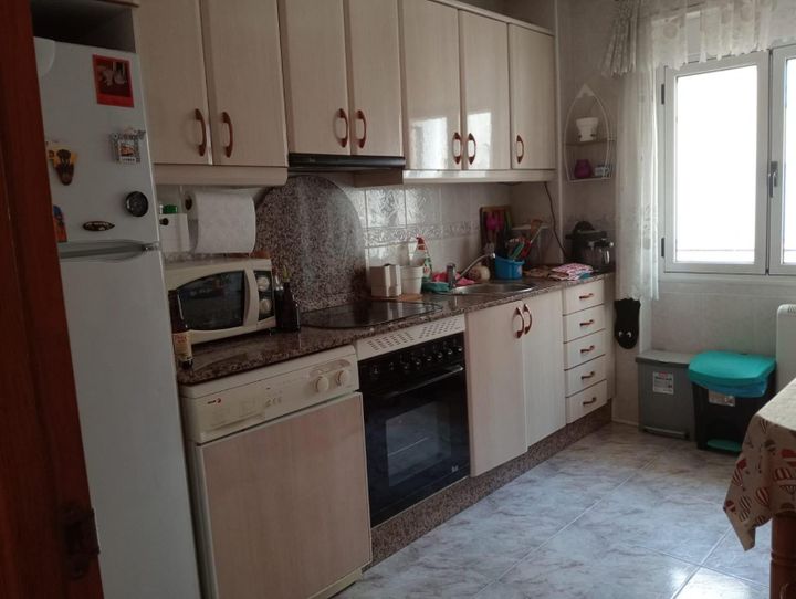 3 bedrooms apartment for rent in Leon, Spain