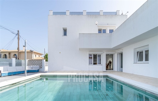 4 rooms house in Girona, Spain