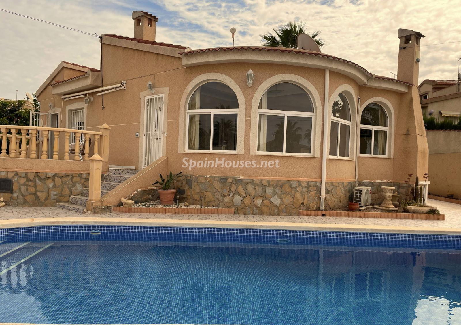 4 bedrooms rooms other in  Spain