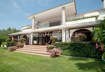 7 bedrooms rooms other in  Spain