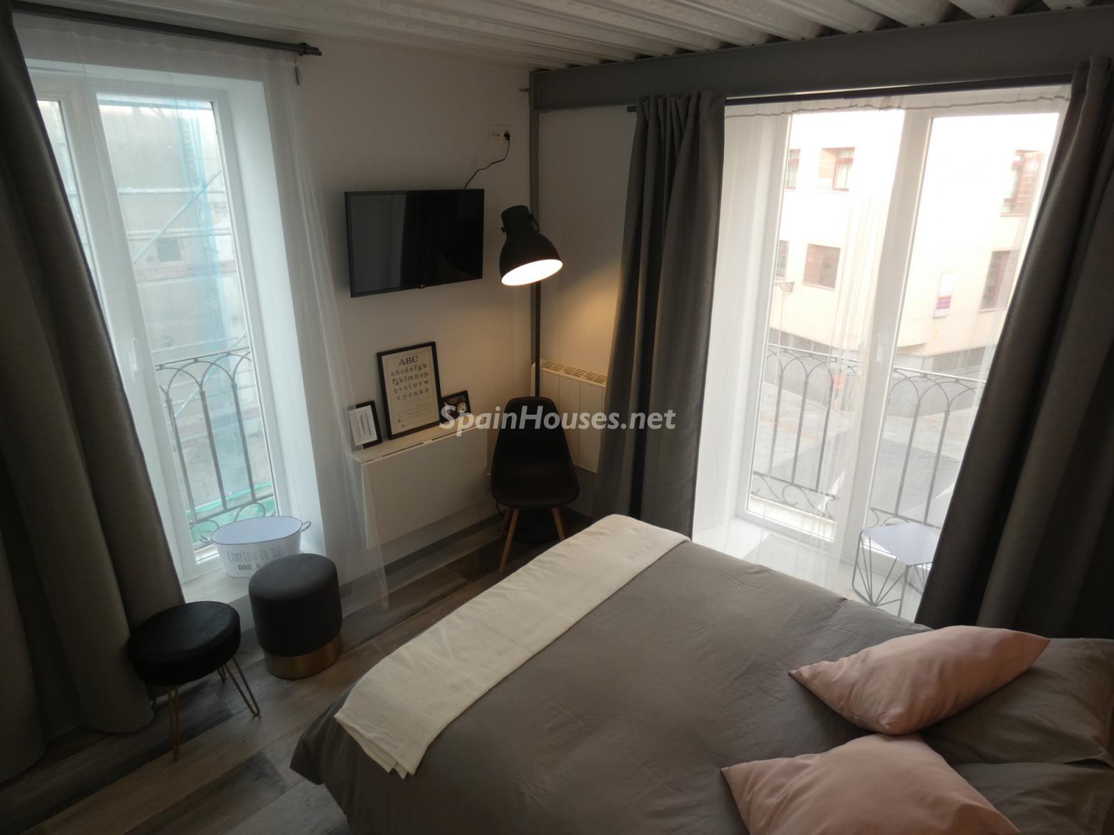 2 bedrooms rooms apartment in  Spain