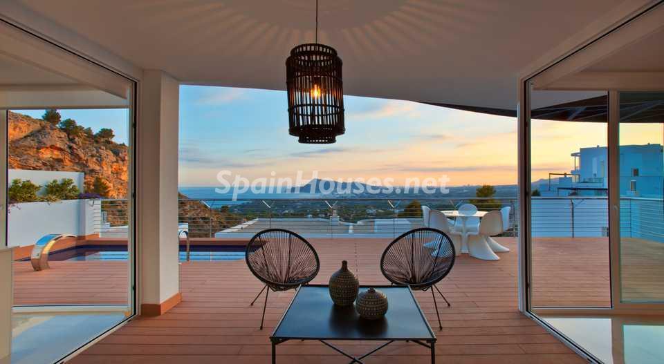 5 bedrooms rooms other in  Spain