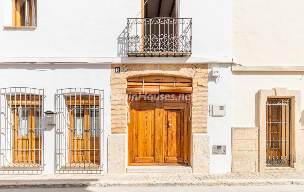 4 bedrooms rooms house in  Spain