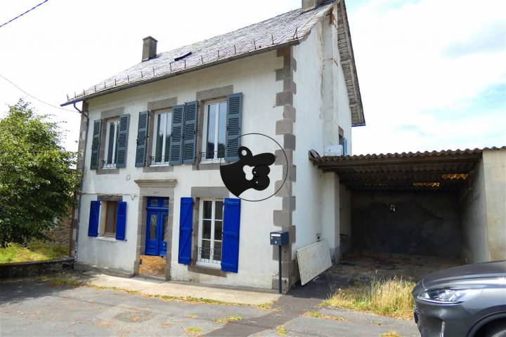 5 bedrooms house for sale in Cantal (15), France