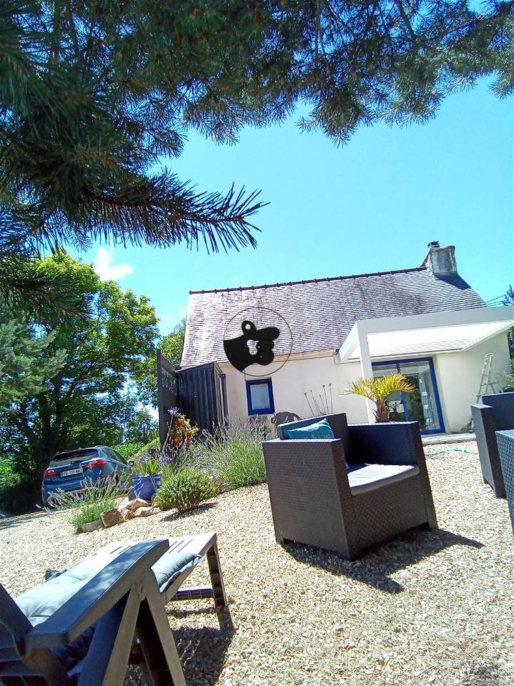 2 bedrooms house for sale in Finistere (29), France