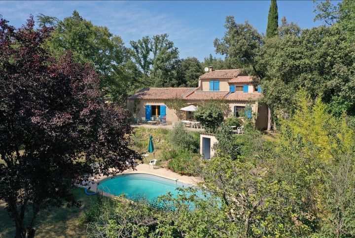 5 bedrooms house for sale in  France