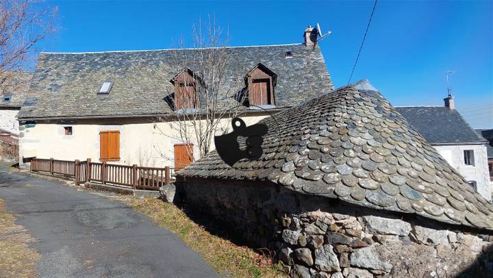 2 bedrooms house for sale in Lozere (48), France