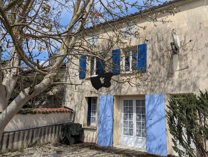 2 bedrooms house for sale in Charente-Maritime (17), France