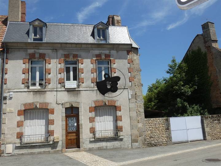 3 bedrooms house for sale in Creuse (23), France