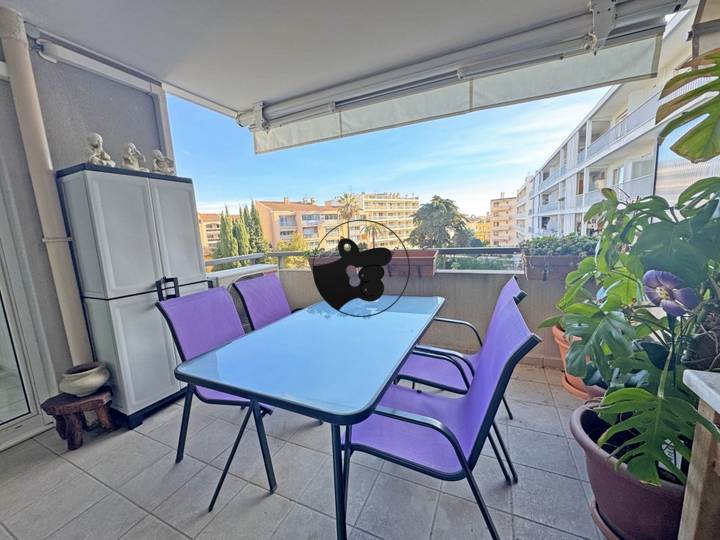 1 bedroom apartment for sale in Alpes-Maritimes (06), France