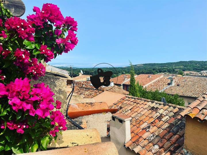 1 bedroom house for sale in Var (83), France