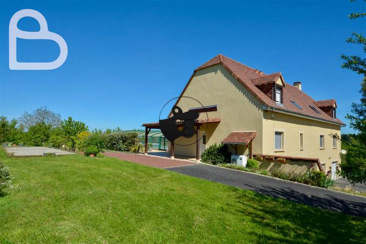 6 bedrooms house for sale in Lot (46), France