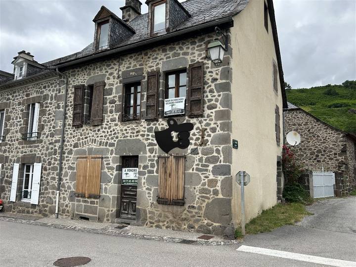 3 bedrooms house for sale in Cantal (15), France