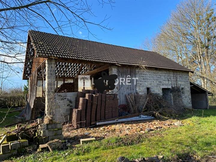 2 bedrooms other for sale in Louhans, France