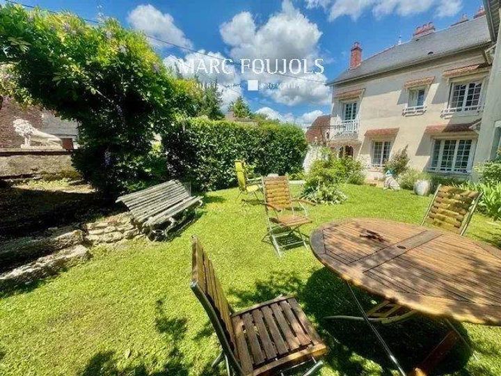 5 bedrooms house for sale in  France