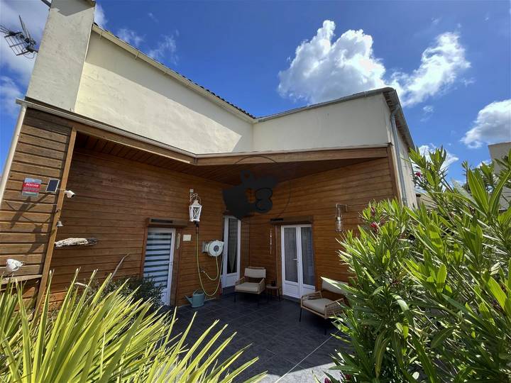 4 bedrooms house for sale in Charente-Maritime (17), France