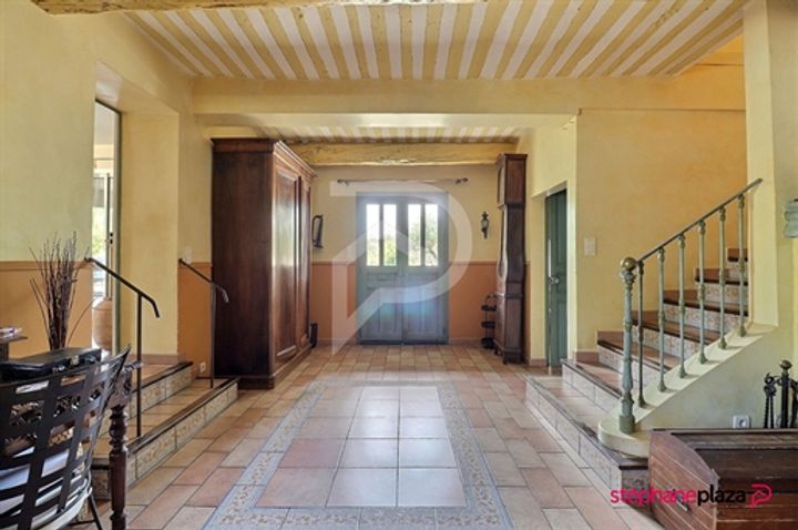 4 bedrooms house for sale in Carpentras, France