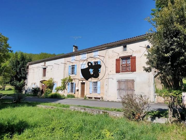 5 bedrooms house in Aude (11), France
