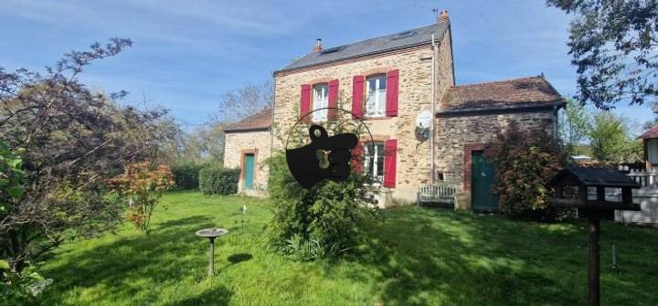 3 bedrooms house in Creuse (23), France