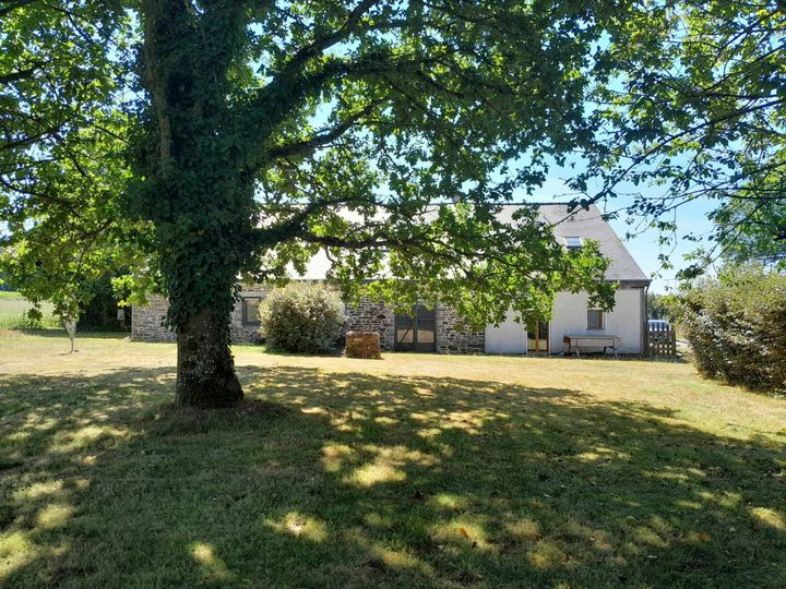 6 bedrooms house for sale in Forges de Lanouee, France