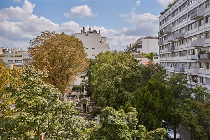 3 bedrooms other for sale in Paris 16eme, France