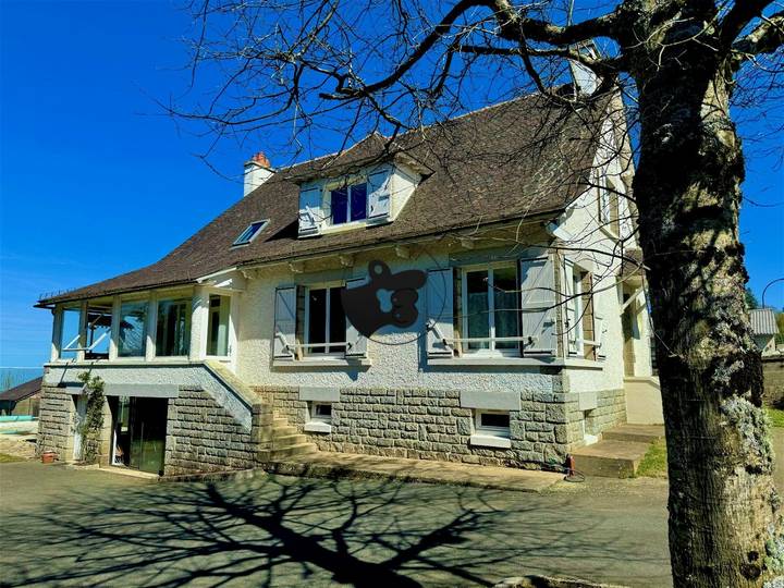 4 bedrooms house for sale in Cantal (15), France