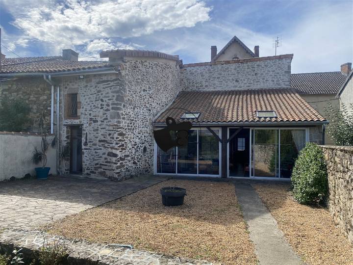 3 bedrooms house for sale in Haute-Vienne (87), France