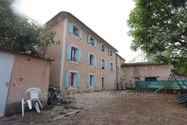 6 bedrooms house for sale in  France