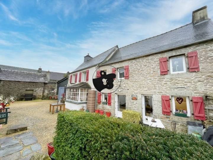 2 bedrooms house for sale in Finistere (29), France