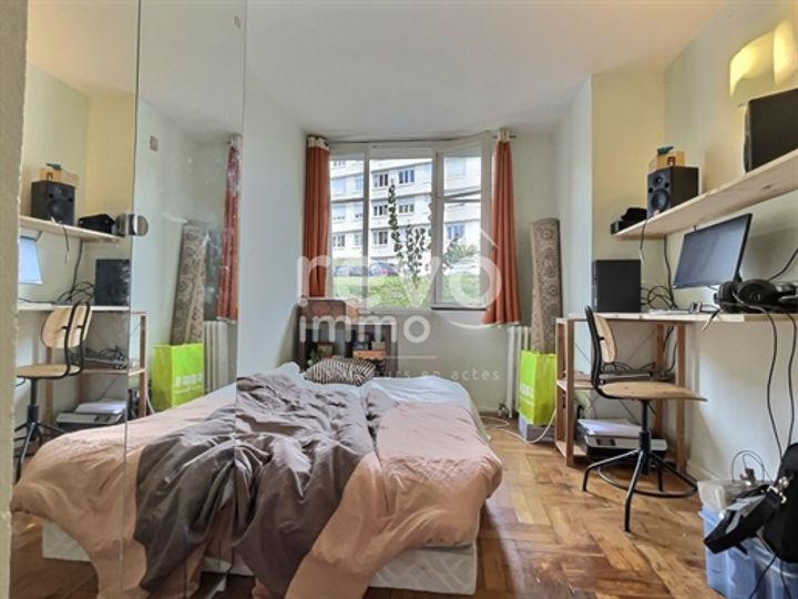 2 bedrooms apartment for sale in Lyon 4eme, France