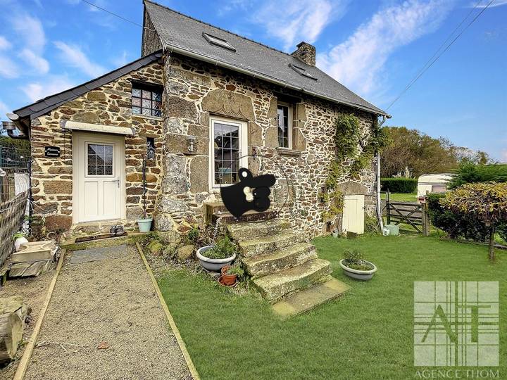 1 bedroom house for sale in Mayenne (53), France