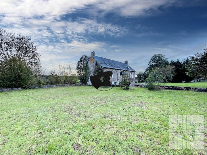 3 bedrooms house for sale in Mayenne (53), France