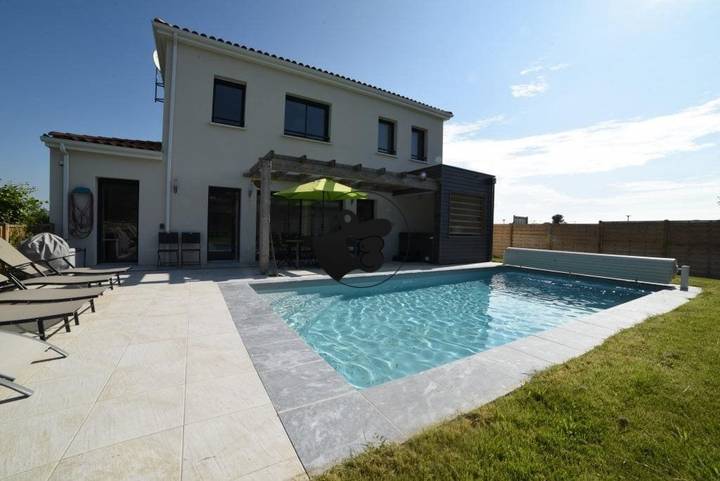 4 bedrooms house for sale in Charente-Maritime (17), France