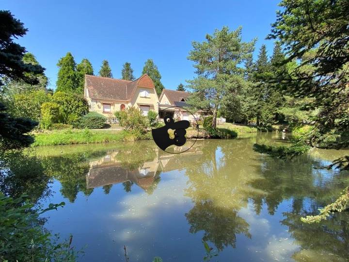8 bedrooms house for sale in Gironde (33), France