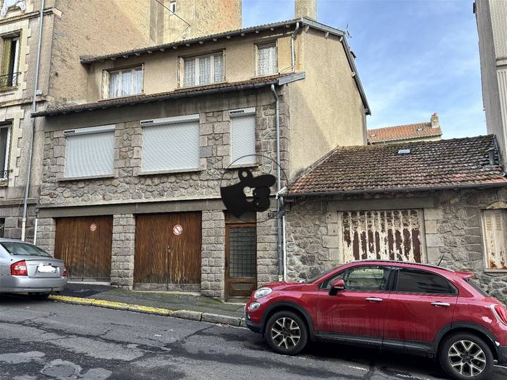 Apartment for sale in Cantal (15), France