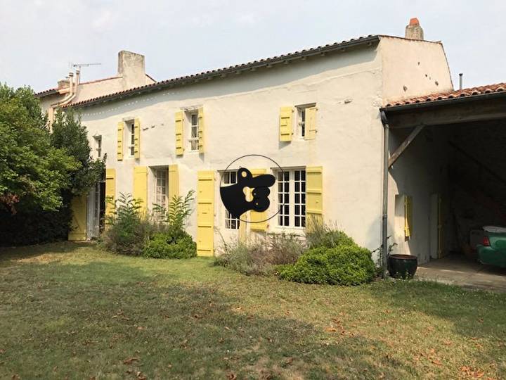 4 bedrooms house for sale in Charente-Maritime (17), France