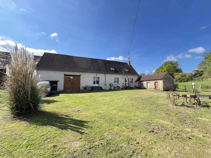 4 bedrooms house for sale in  France