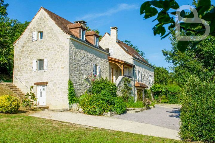 5 bedrooms house for sale in gourdon, France